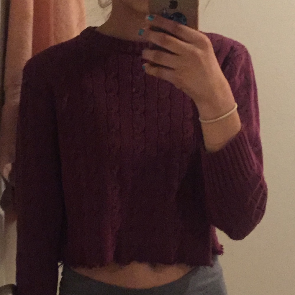 Thick long sleeve burgundy shirt